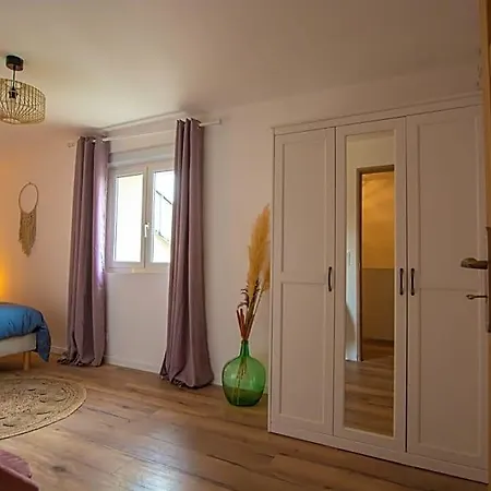 Bed & Breakfast Emilie Nuit - 3 Au 2e Etage - Maison Avec Chats Vandieres (Meurthe-et-Moselle)